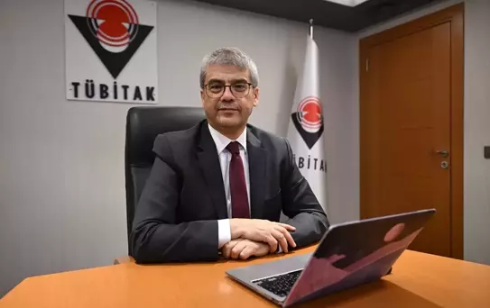 TÜBİTAK Başkanı Yılın Kareleri Oylamasında