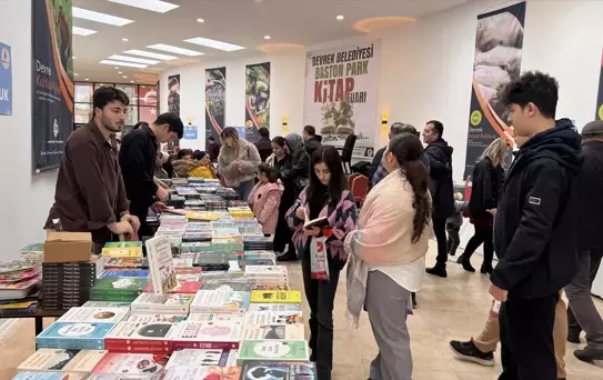 Devrek Bastonpark Kitap Fuarı Açıldı