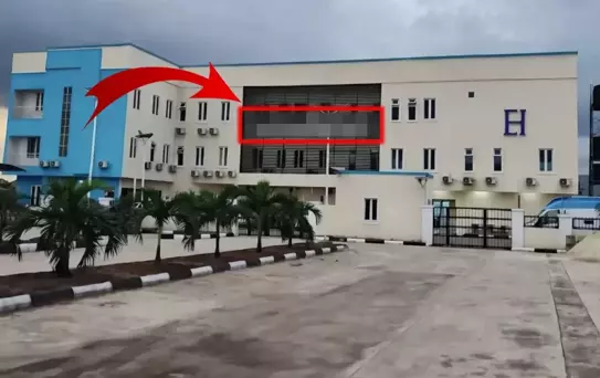 Fener'in eski yıldızı kendi adını taşıyan özel hastane açtı