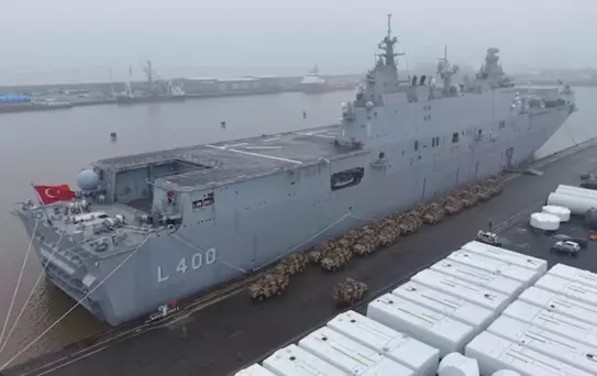 Emden Limanı'na Kara Unsurları Ulaştı