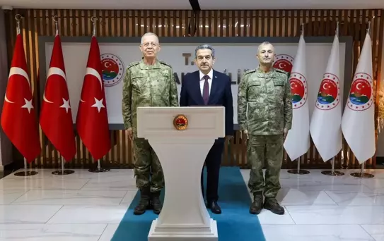 2. Ordu Komutanı'ndan Şırnak Valisi'ne Ziyaret