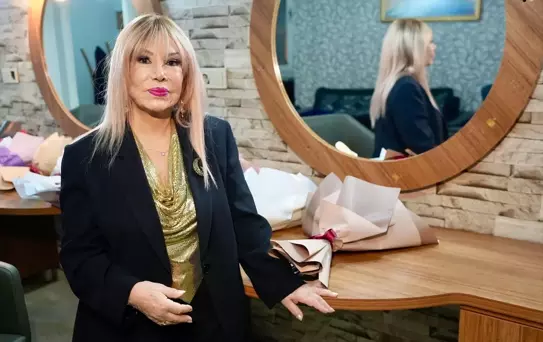 Esenler'de Radyonun Yıldızları Ödülleri Verildi