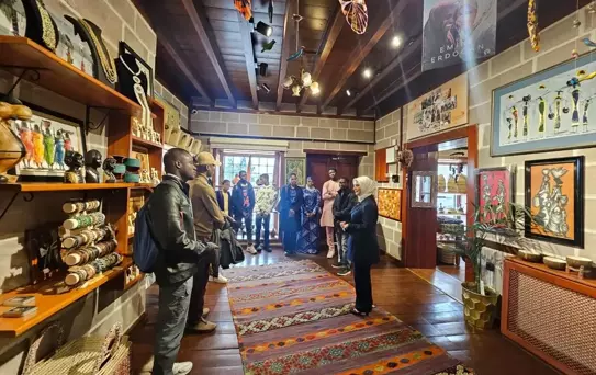 Afrikalı öğrenciler, Ankara'da Afrika Kültür Evi'ni gezdi