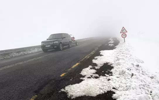 Karla Kaplı Köyde Bayram Coşkusu