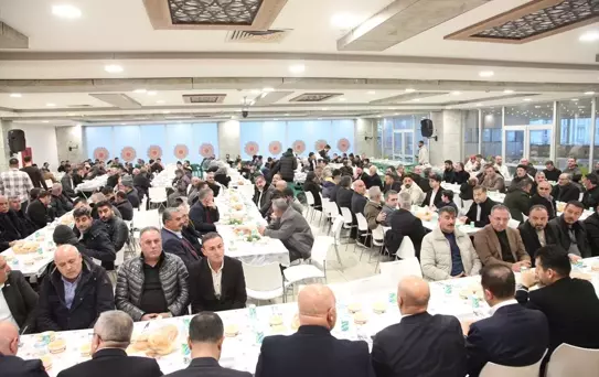 Ahlat'ta AK Parti İftar Programı