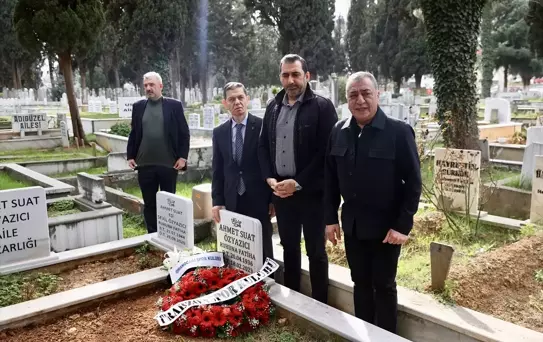 Ahmet Suat Özyazıcı Anıldı