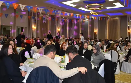 Aile ve Sosyal Hizmetler Bakanı Göktaş, Afyonkarahisar'da teşkilat iftar programında konuştu Açıklaması