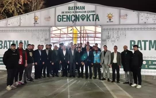 Nasıroğlu'ndan Gençlerle İftar Ziyareti