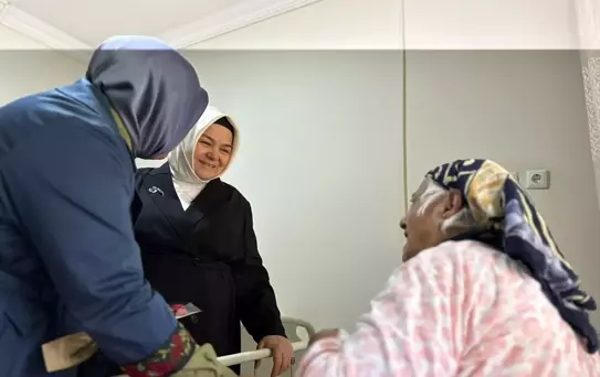 Ayşen Gürcan, Dünya Kadınlar Günü'nde Kadınlarla Bir Araya Geldi