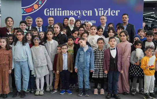 AK Parti Genel Başkan Yardımcısı Kaya, Başakşehir'de yetimlerle iftarda bir araya geldi Açıklaması