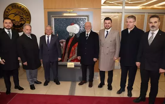 Elitaş, Talas Belediye Başkanı Yalçın'ı Ziyaret Etti