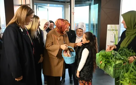 AK Parti Genel Merkez Kadın Kolları Başkanı Ercan, Edirne'de iftara katıldı