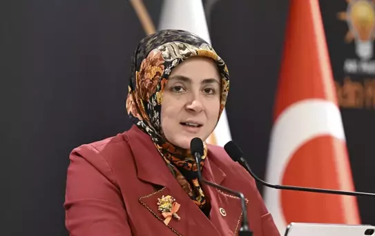 AK Parti Kadın Kolları Başkanı Ercan, 'Türkiye Yüzyılı Kardeşlik İftarı' programında konuştu Açıklaması