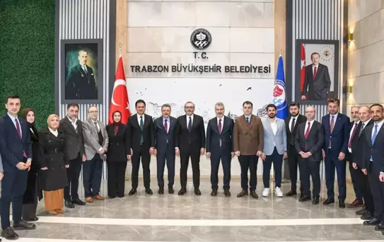 Mahir Ünal, Trabzon'da Ziyaretlerde Bulundu