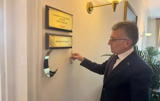 TBMM Koridoru Ramazan İçin Süsleniyor