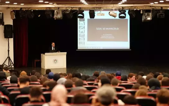 Akçaabat'ın Kurtuluş Günü Konferansı