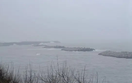 Akçakoca'da Kuvvetli Rüzgar ve Yükselen Dalgalar