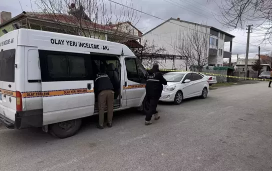 Eşini Vuran Adam Kaçtı