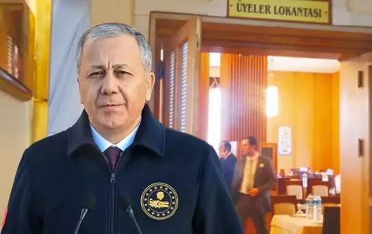 Ali Yerlikaya'ya dair dikkat çeken ayrıntı: Dün akşam Meclis'te hiç kimse yanına gitmedi