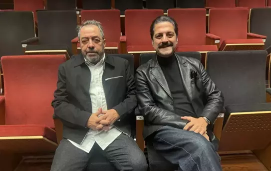 Tarık Akan'ın Oyunuyla 12 Eylül'ü Anlatıyor