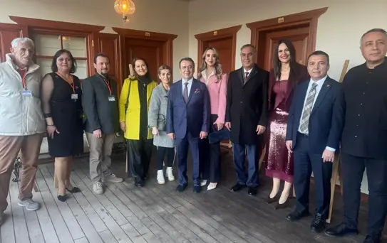 Antalya'da Dijital Sanat Sergisi Açıldı