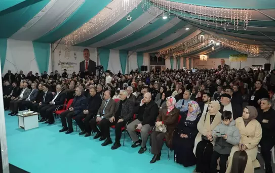 Bafra'da İlahi ve Kaside Programı Düzenlendi