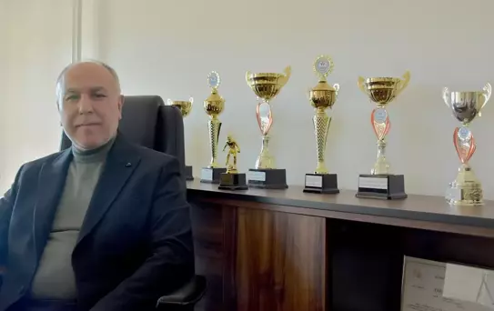 43 yıl önce mezun olduğu okula müdür olarak döndü