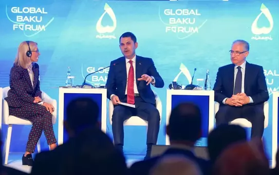 Bakan Kurum, '13. Küresel Bakü Forumu'nda Türkiye'nin COP31 vizyonunu anlattı Açıklaması