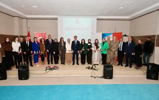 Kadınlar Günü'nde Başarılar Paylaşıldı