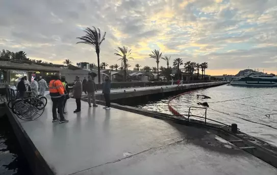Bodrum Marina'da Yangın Temizliği Başladı