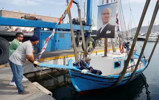 Aksona Teknesi Yeniden Denizde