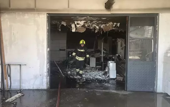 Bolu'da Ev Yangını Kontrol Altına Alındı