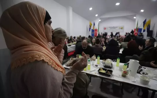 Bosna Hersek'te İftar Programı Düzenlendi