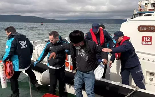 Bozcaada'da Gemi Personeline Acil Müdahale