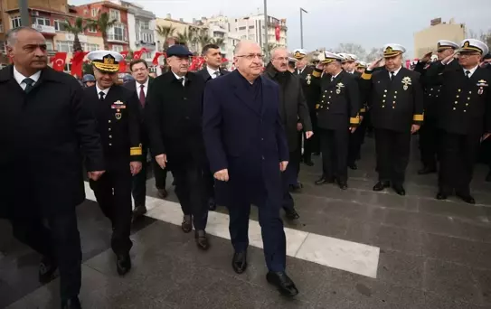 Çanakkale'de Deniz Zaferi'nin 111. yıl dönümü törenleri başladı