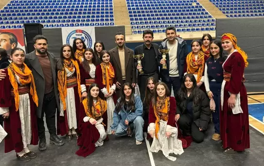 Çatak Halk Oyunları Ekibi İl Birincisi Oldu