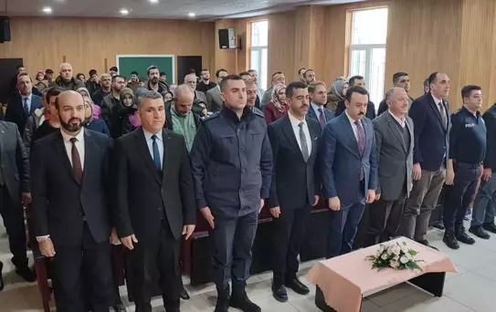 Çelikhan'da İstiklal Marşı Programı