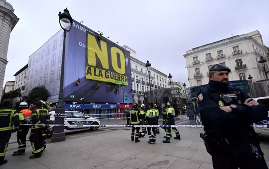 Greenpeace Madrid'de Savaşa Hayır Dedi