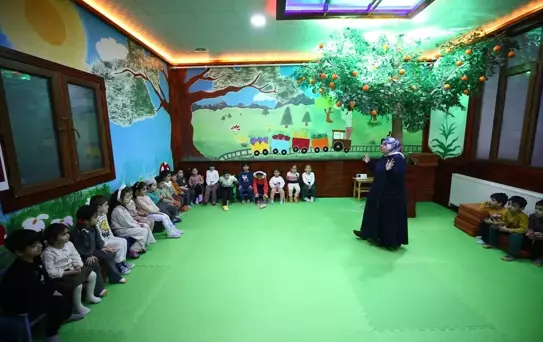 Görme Engelli Öğreticiden Örnek Azim