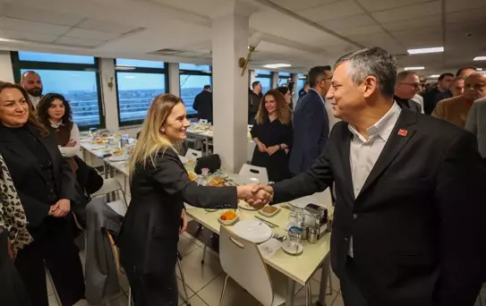 Özgür Özel: İftarla Geleceği Birlikte Kuracağız