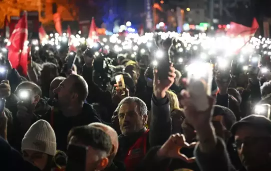 Özgür Özel'den Kağıthane Mitingi