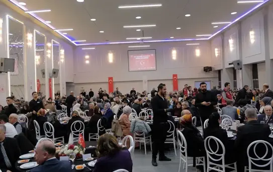 Çorum Valisi Çalgan şehit aileleri ve gazilerle iftarda buluştu