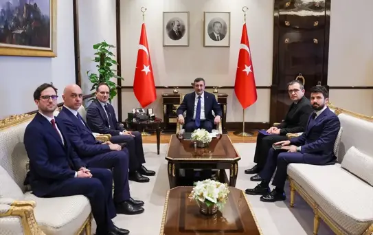 Yılmaz, Büyükelçileri Kabul Etti