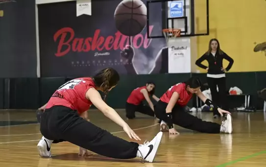 Sporcu Fabrikası: Koruma Altındaki Çocuklar Başarıya Koşuyor