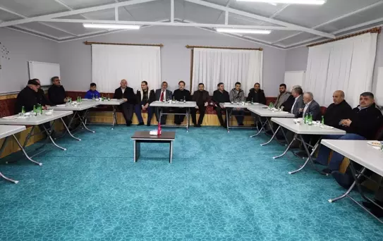 Dodurga'da İftar Programı İki Salonda Yapıldı