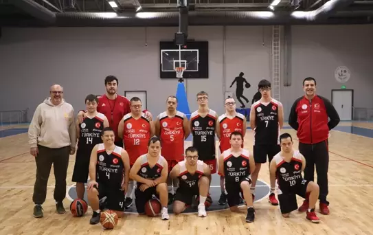 Down sendromlu milli basketbolcuların 'farkındalık' katkısı