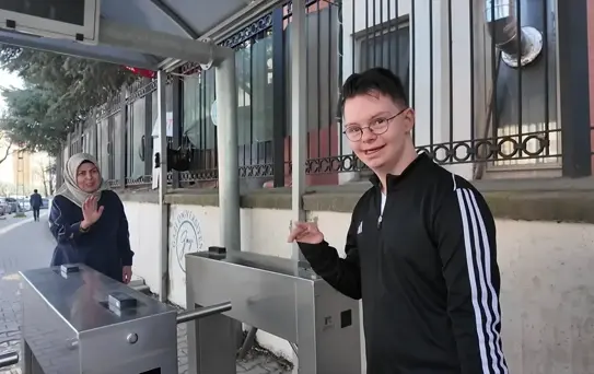 Down Sendromlu Alihan Akgün, Gazi Üniversitesi Öğrencisi