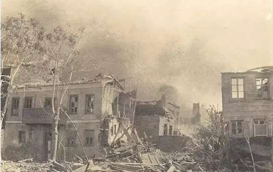 Çanakkale'de 18 Mart 1915'te Yangın ve Savaş: Tarihe Tanıklık Eden Bir Felaket