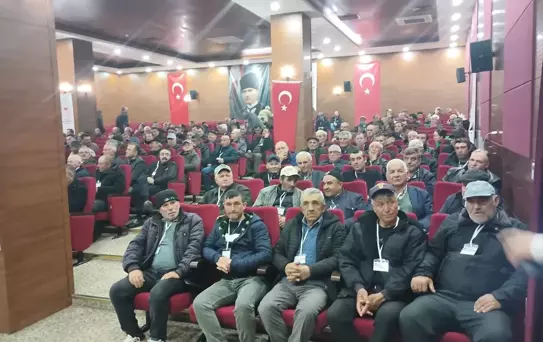 Arif Hikmet Akbay Yeniden Başkan