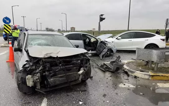 Havsa'da Trafik Kazası: 2 Yaralı